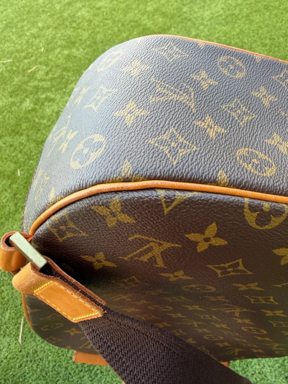 Authentic LOUIS VUITTON Monogram Sac a Dos Packall